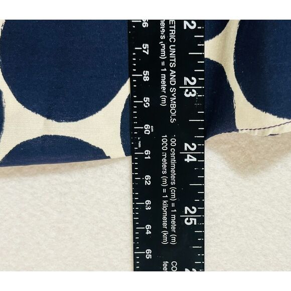 Boden Carey Top Navy White Polka Dot Circle Print Silk Blend Sz 2 PERFECT EUC - Picture 9 of 9